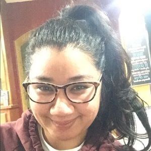 Meet your Posher, Sonia